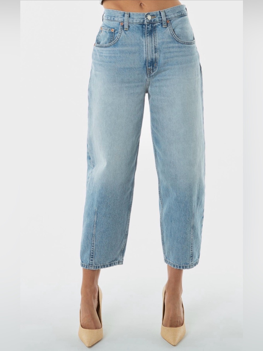 Etica Iris relaxed taper jeans in Arcadia, size 26